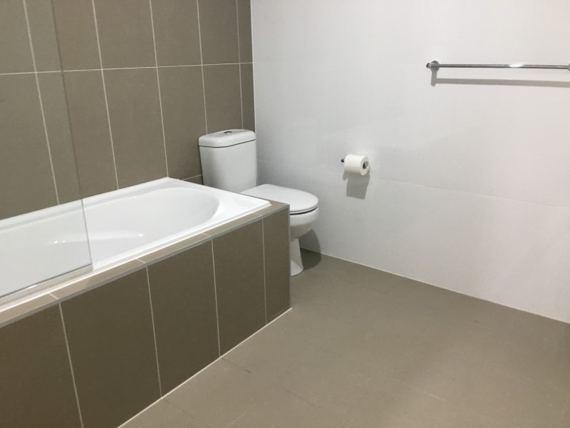 24/8-12 Linden St, Toongabbie NSW 2146