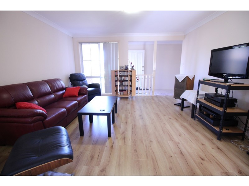 167 Quakers Rd, Quakers Hill NSW 2763