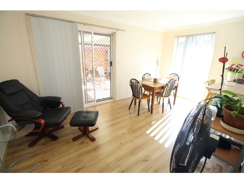 167 Quakers Rd, Quakers Hill NSW 2763