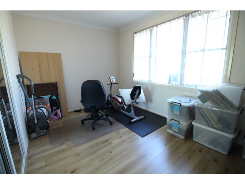 167 Quakers Rd, Quakers Hill NSW 2763