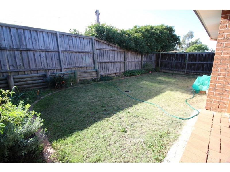 167 Quakers Rd, Quakers Hill NSW 2763