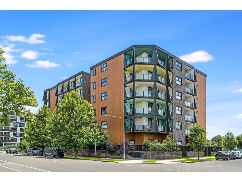 101/60 Lord Sheffield Circuit, Penrith NSW 2750