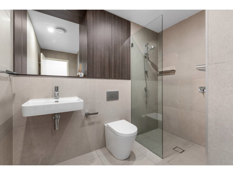 101/60 Lord Sheffield Circuit, Penrith NSW 2750