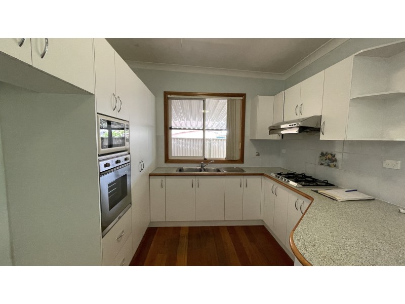 22 Hayes Avenue, Northmead NSW 2152