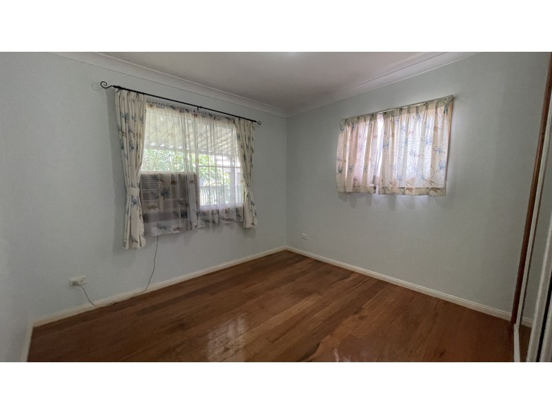 22 Hayes Avenue, Northmead NSW 2152