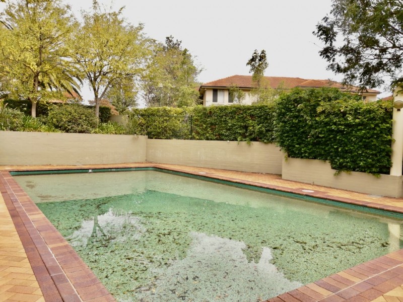 12/1-23 Lancaster Drive, Marsfield NSW 2122