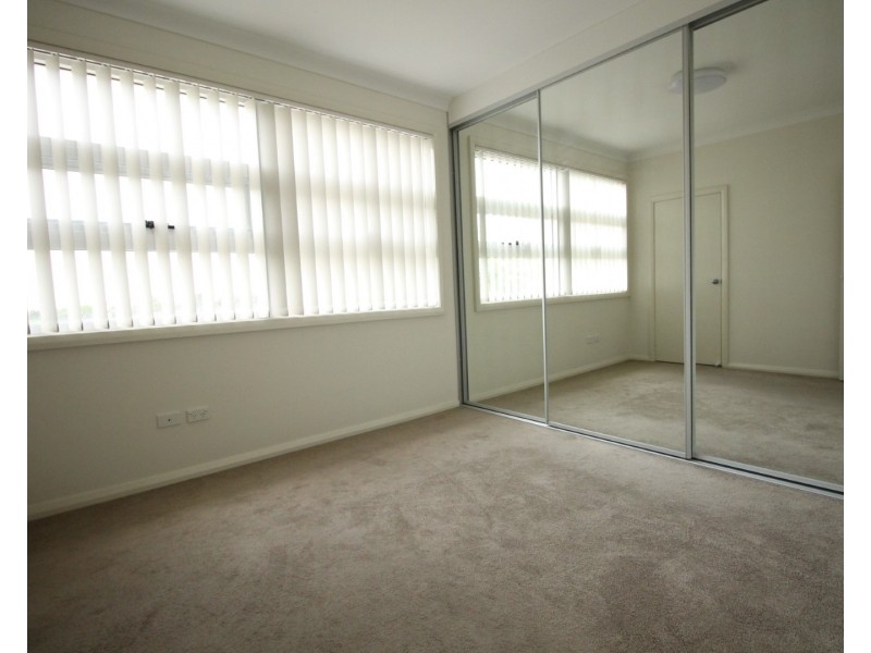 32/11-15 Peggy St, Mays Hill NSW 2145