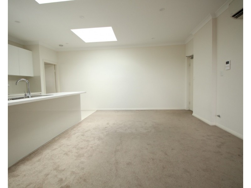 32/11-15 Peggy St, Mays Hill NSW 2145