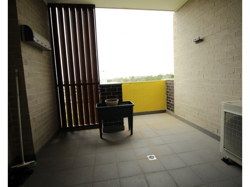 32/11-15 Peggy St, Mays Hill NSW 2145