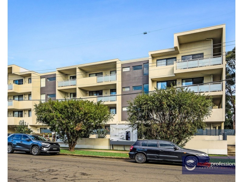 9/8-10 Octavia St, Toongabbie NSW 2146