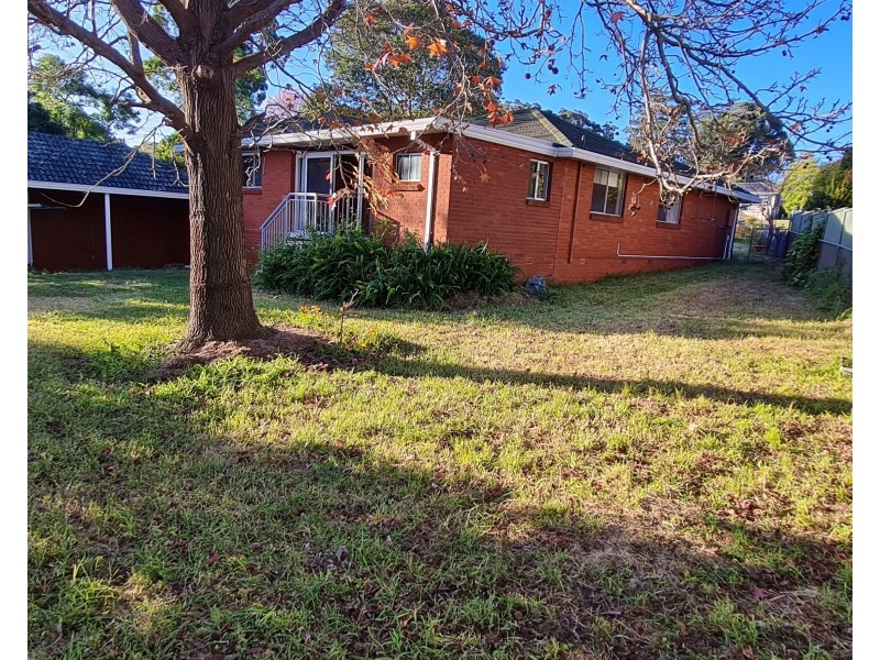 90 Bradley Drive, Carlingford NSW 2118