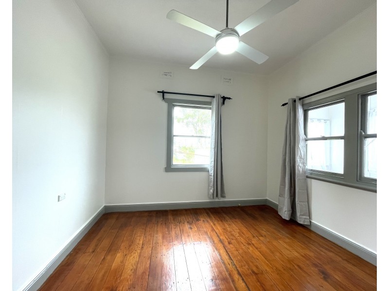 49 Hills Street, North Gosford NSW 2250