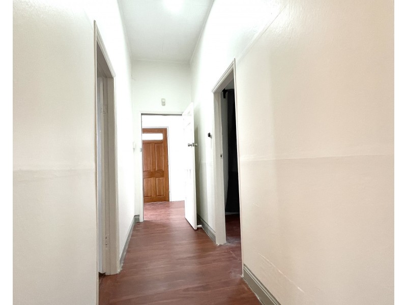 49 Hills Street, North Gosford NSW 2250