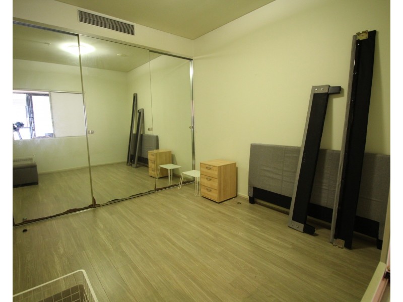 806/718 George St, Sydney NSW 2000