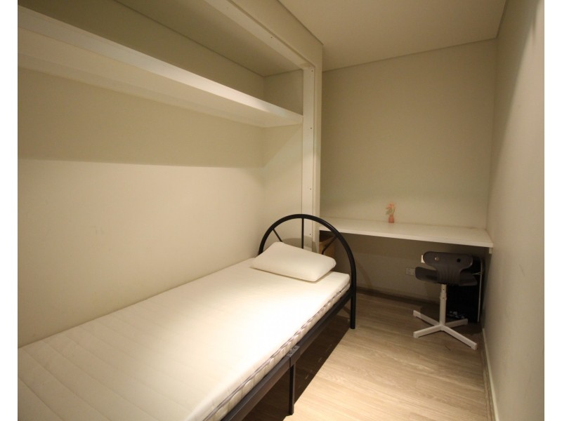 806/718 George St, Sydney NSW 2000