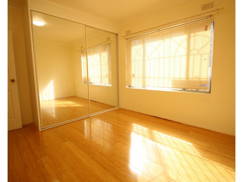 1/17 Cowper St, Parramatta NSW 2150