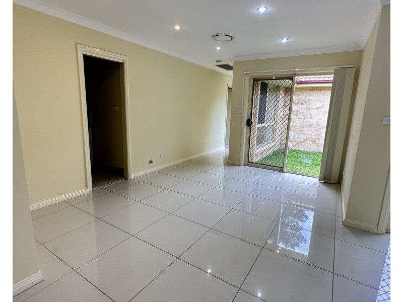 10/19 kenneth ave, Baulkham Hills NSW 2153