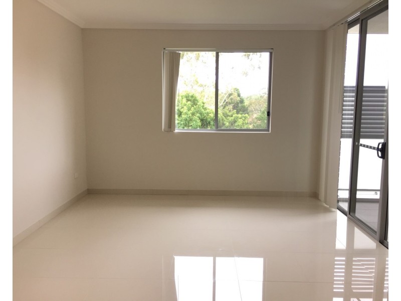 14/8-10 St Andrews Place, Dundas NSW 2117