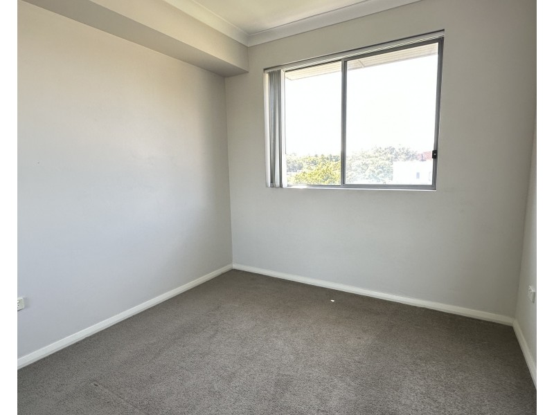 14/8-10 St Andrews Place, Dundas NSW 2117