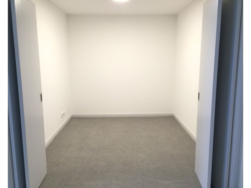 803/57 Hill Road, Wentworth Point NSW 2127