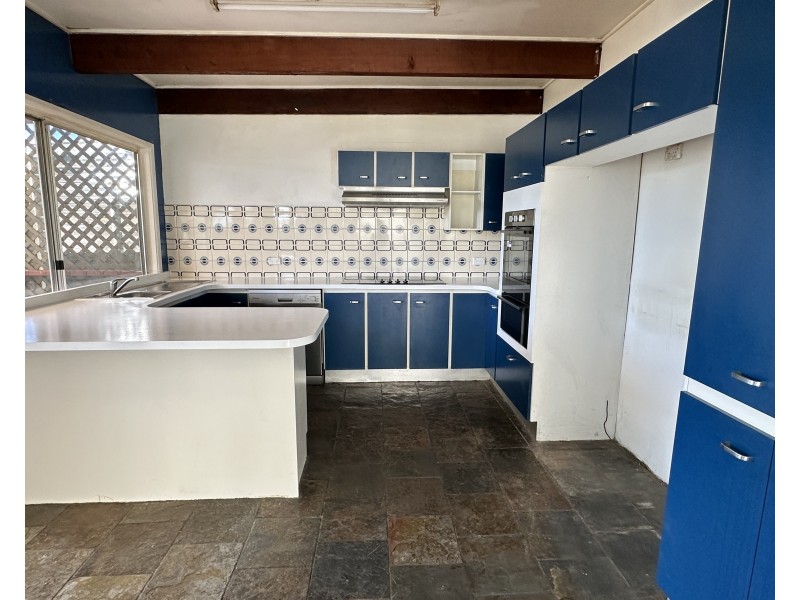 25 Defoe St, Wiley Park NSW 2195