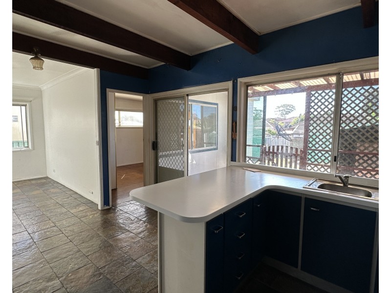 25 Defoe St, Wiley Park NSW 2195