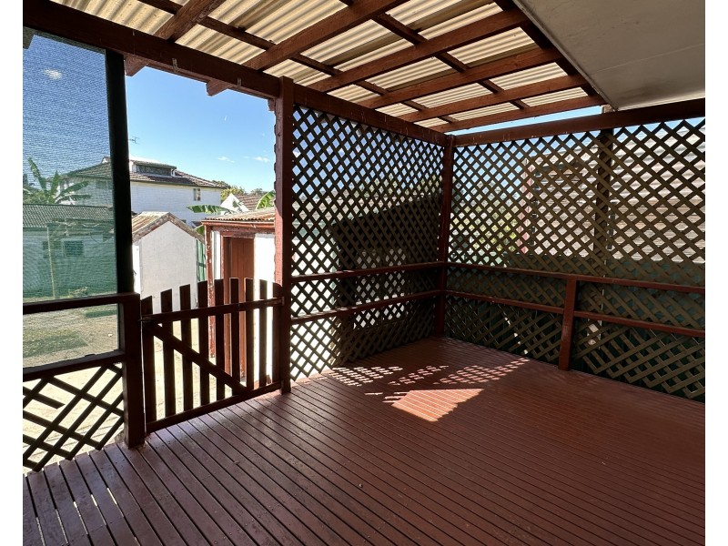 25 Defoe St, Wiley Park NSW 2195