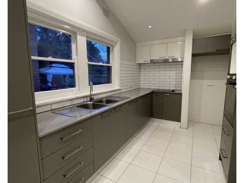 57 Balmoral St, Waitara NSW 2077