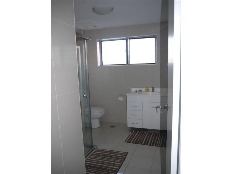 2/21A Marsden St, Parramatta NSW 2150