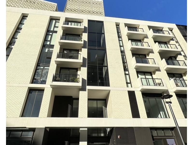 2303/17 LACHLAN ST, Waterloo NSW 2017