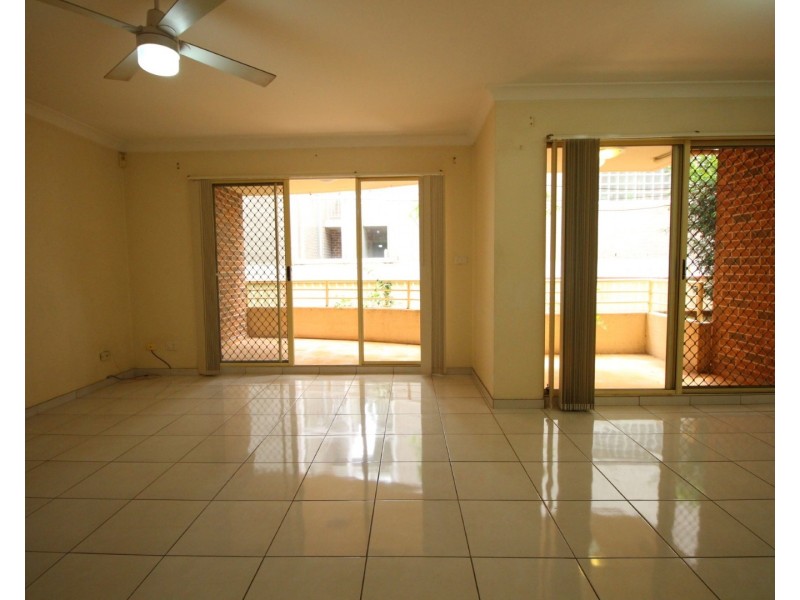 2/17 Station Street, Harris Park NSW 2150