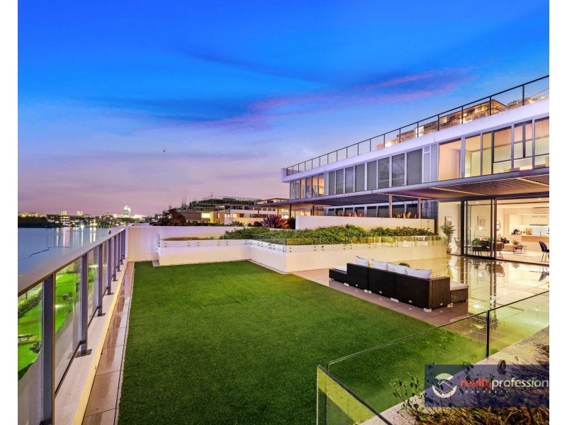607/7 HALF STREET, Wentworth Point NSW 2127
