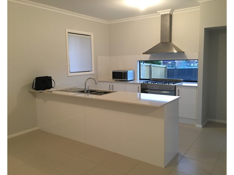 42 Empire Circuit, Penrith NSW 2750