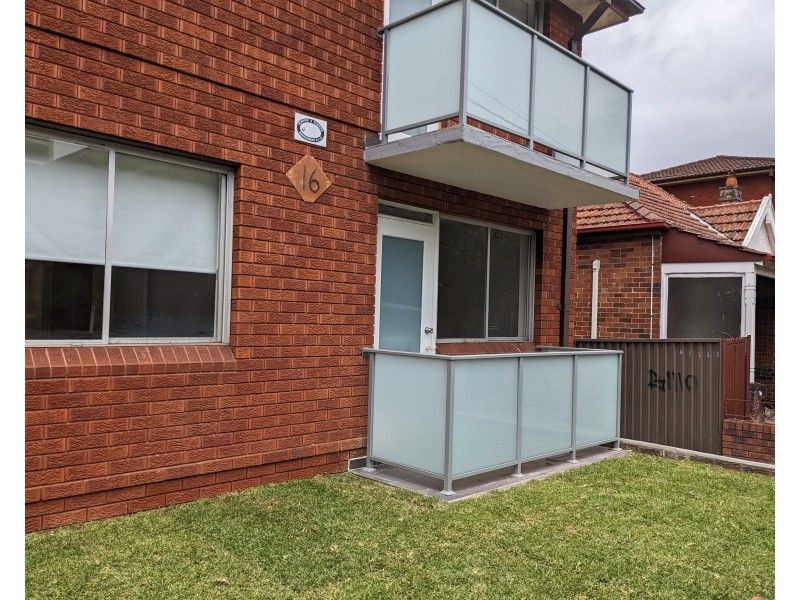 1/16 Bayley Street, Marrickville NSW 2204