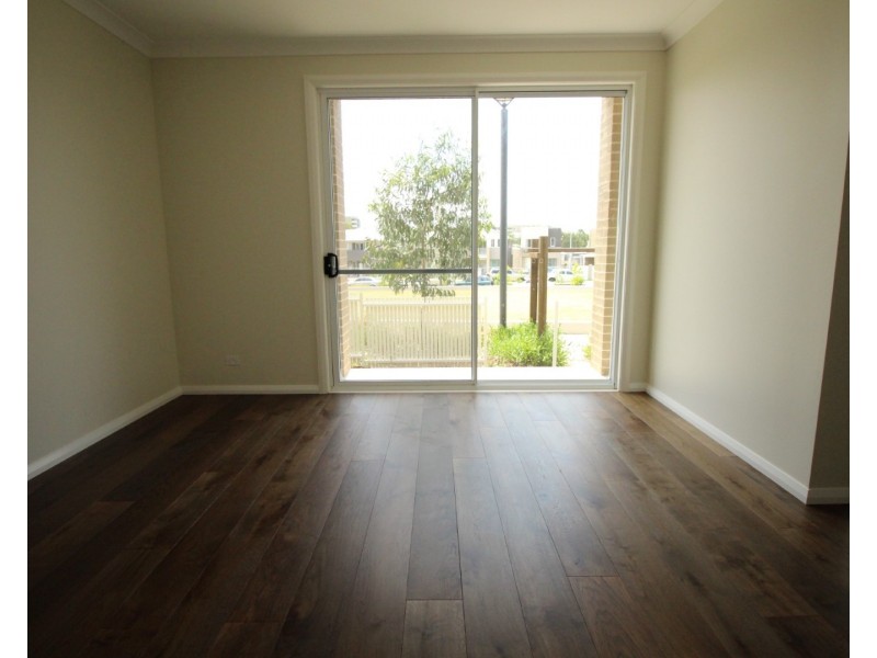 35 Saxon Lane, Rouse Hill NSW 2155