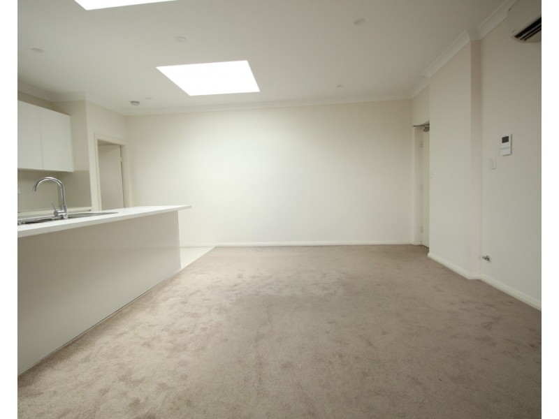 32/11-15 Peggy St, Mays Hill NSW 2145