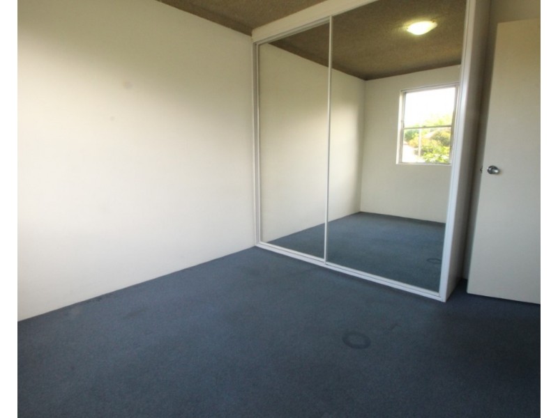 3/2 First Ave, Eastwood NSW 2122