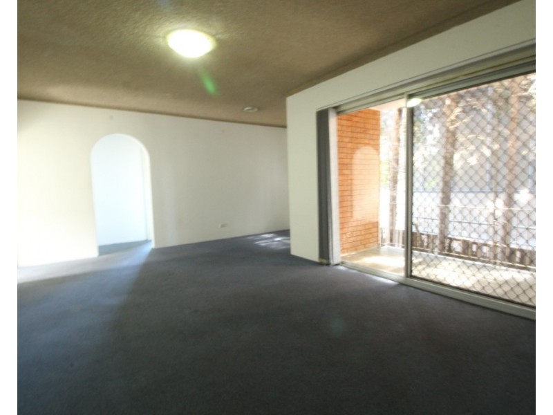 3/2 First Ave, Eastwood NSW 2122