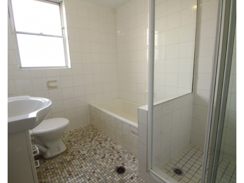 3/2 First Ave, Eastwood NSW 2122