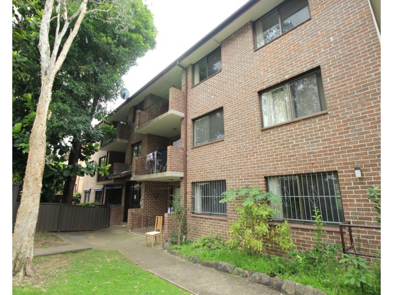 13/18-20 Central Avenue, Westmead NSW 2145