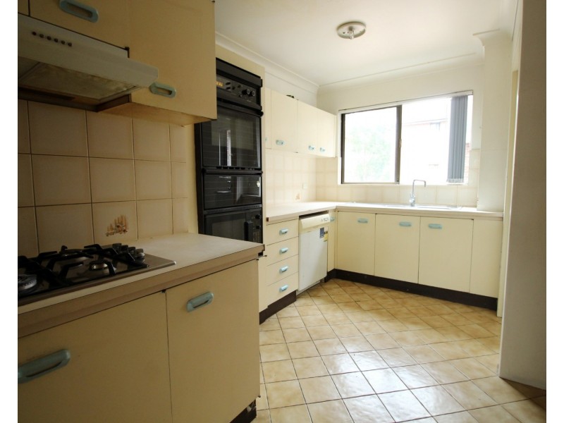 13/18-20 Central Avenue, Westmead NSW 2145