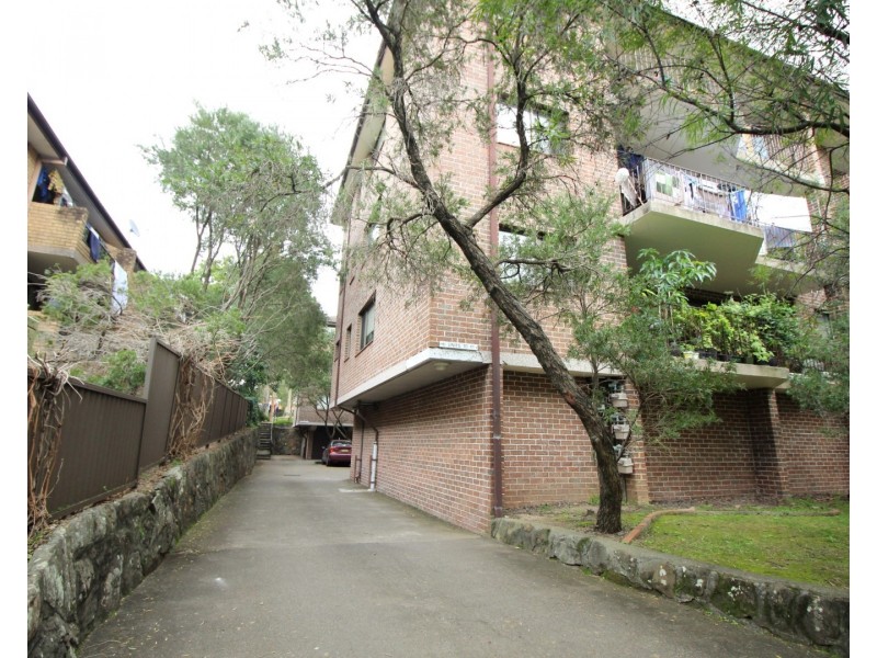 13/18-20 Central Avenue, Westmead NSW 2145