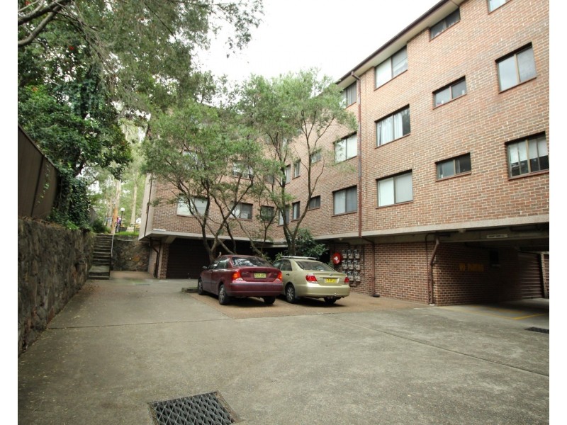 13/18-20 Central Avenue, Westmead NSW 2145