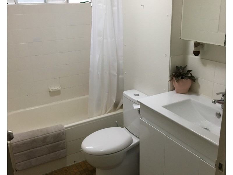 4/4 LEISURE CLOSE, Macquarie Park NSW 2113