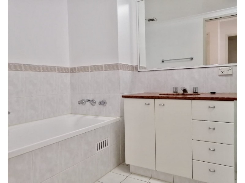 12/1-23 Lancaster Drive, Marsfield NSW 2122