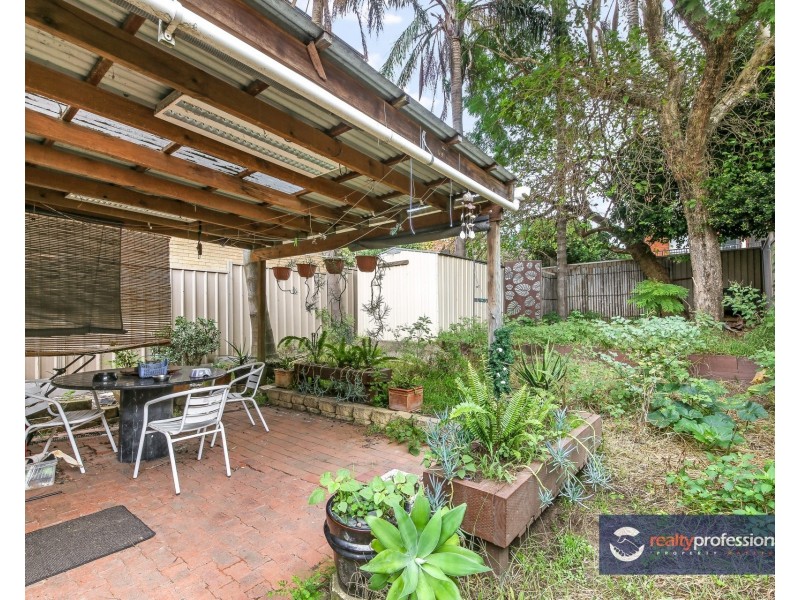 20 GLEN STREET, Marrickville NSW 2204