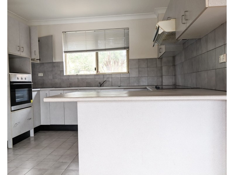 10/2-4 MANSFIELD AVENUE, Caringbah NSW 2229