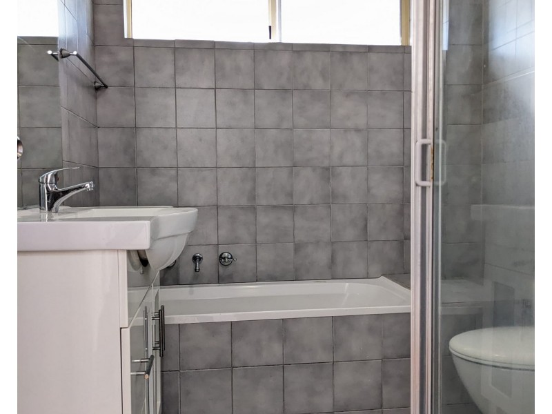 10/2-4 MANSFIELD AVENUE, Caringbah NSW 2229