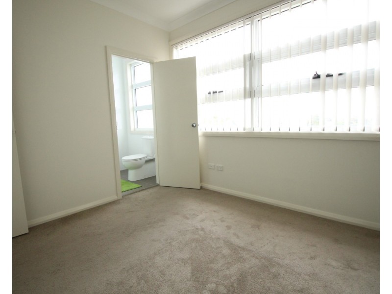 32/11-15 Peggy St, Mays Hill NSW 2145