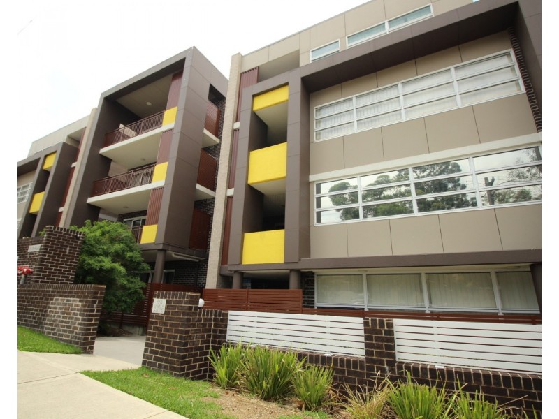 32/11-15 Peggy St, Mays Hill NSW 2145